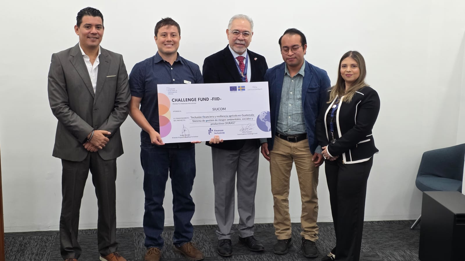 SIUCOM es seleccionada por el Challenge Fund FIID para fortalecer la inclusión financiera y la resiliencia climática en el sector agrícola de Guatemala
